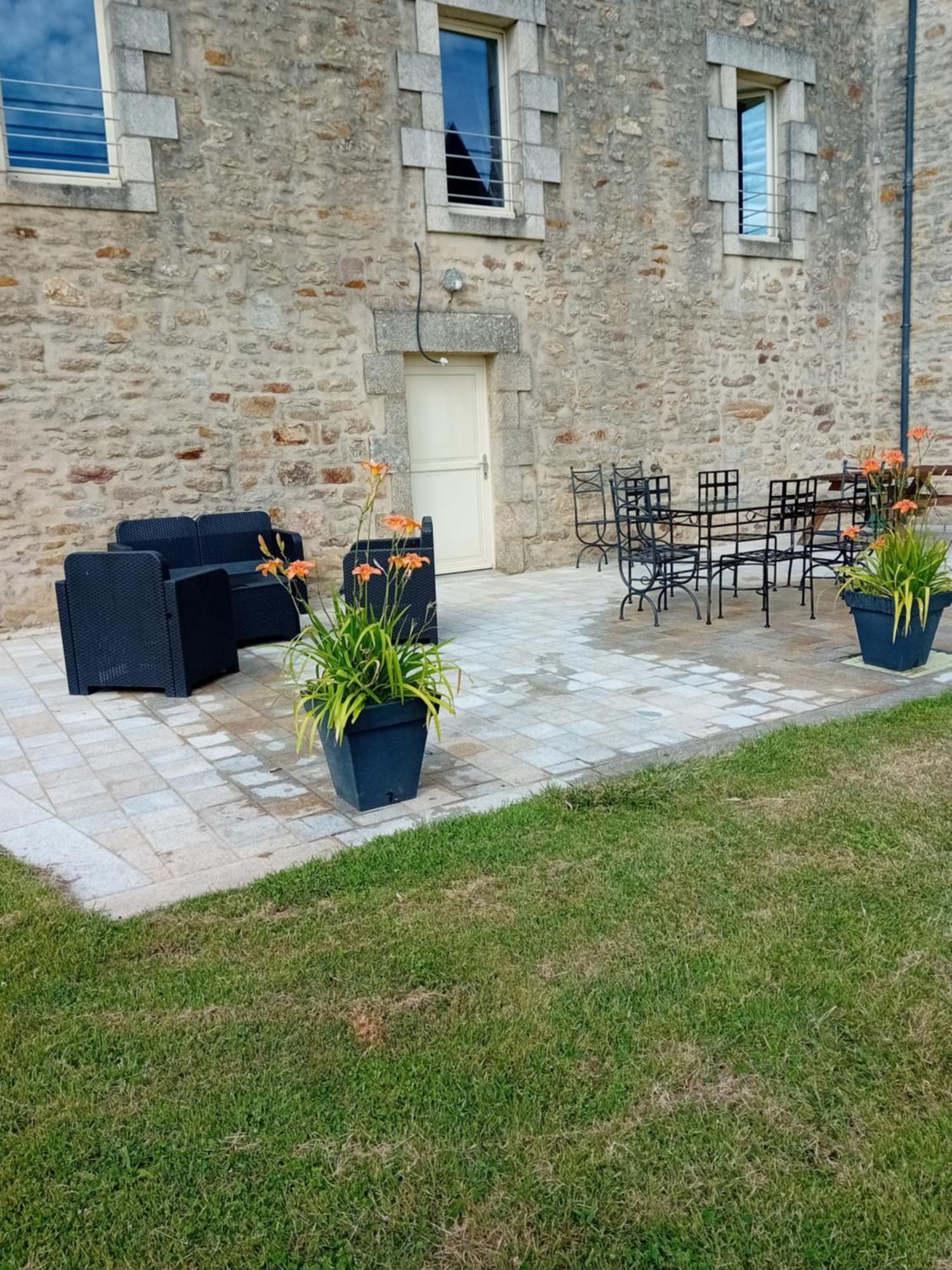 Domaine De Kerbillec Bed and Breakfast Theix Buitenkant foto